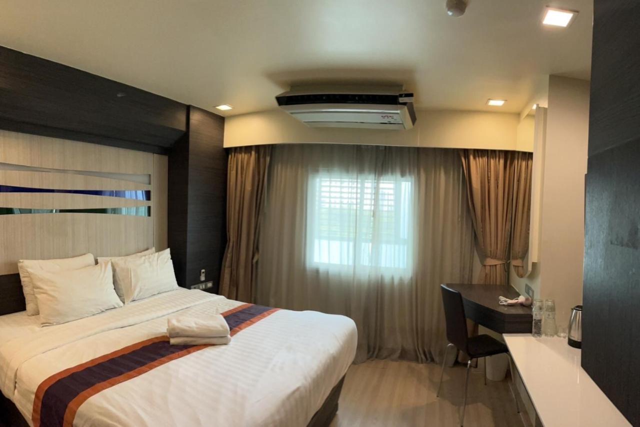 Orion Rooms Sukhumvit 11 Банкок Екстериор снимка