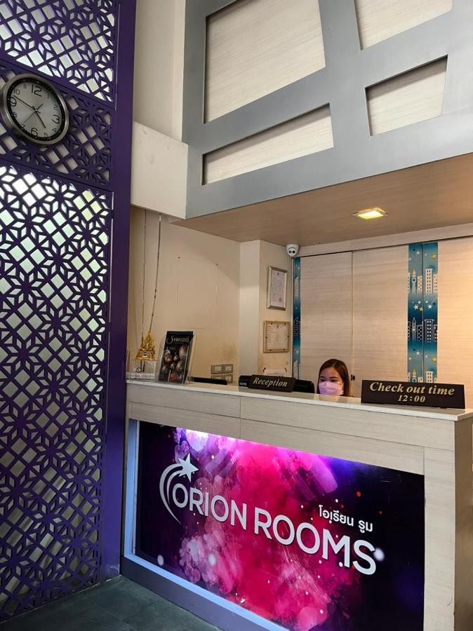 Orion Rooms Sukhumvit 11 Банкок Екстериор снимка